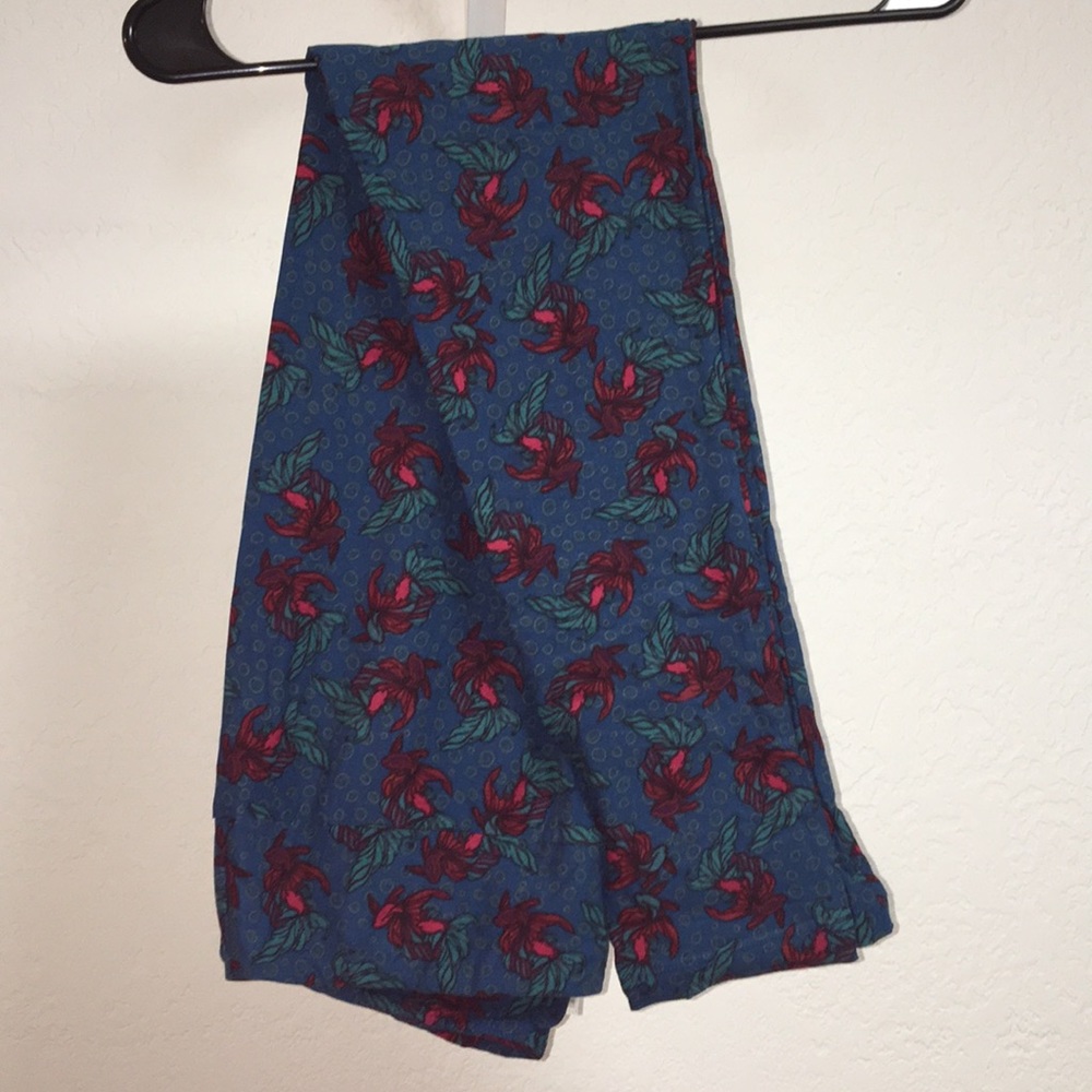 NWT LuLaRoe BETA FISH leggings TC